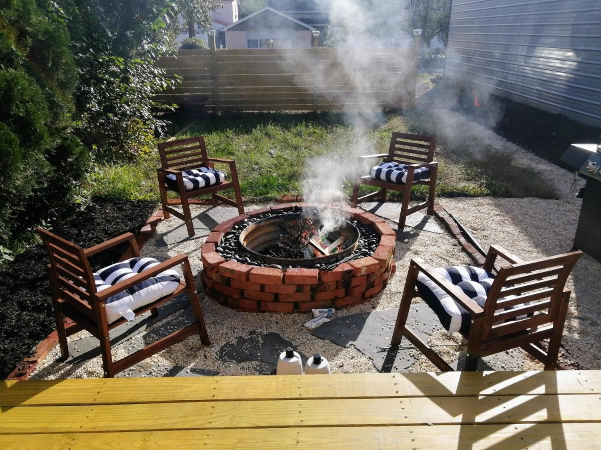 The Dacha. Cumberland Vacation Villa Bagian luar foto